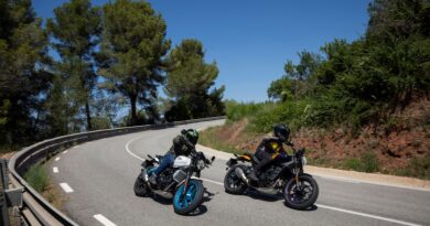 ROYAL ENFIELD SORPRENDE CON LA GRR 450 PARA DISFRUTARLAY LA BEAR 650 QUE INVITA A LA AVENTURA