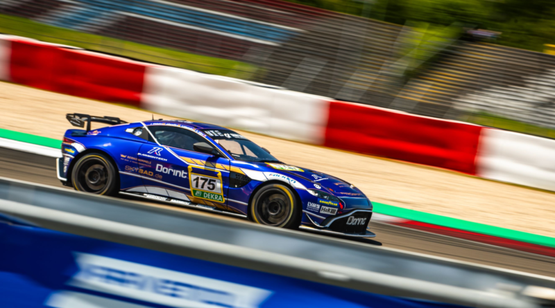 BENJAMÍN HITES ES SEGUNDO EN EL CAMPEONATO“NÜRBURGRING ENDURANCE SERIES” DE ALEMANIA