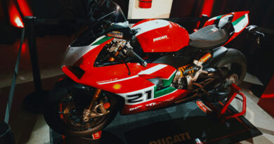 DUCATI CAMBIA EL MAPA: MOTOCROSS Y REDISEÑO EN UNA MISMA JUGADA