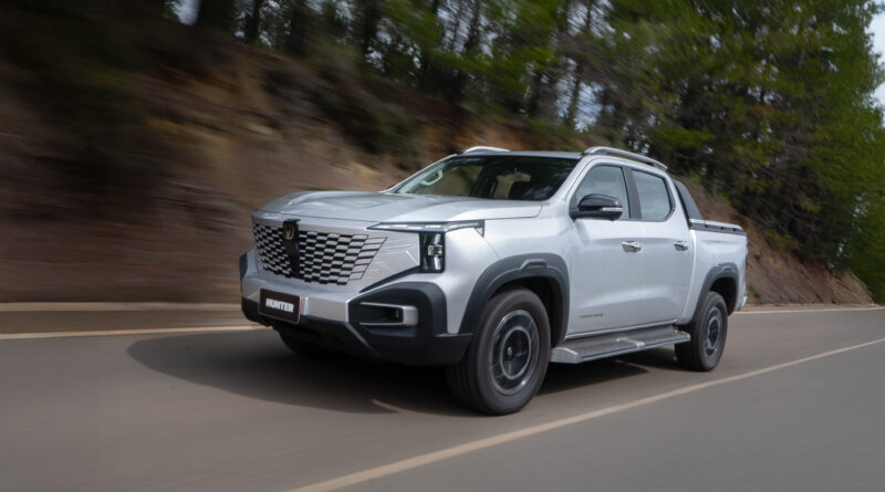 Changan Group vuelve a remecer el mercado con su tecnología de vanguardia, esta vez en el segmento de camionetas con la nueva Changan Hunter REEV