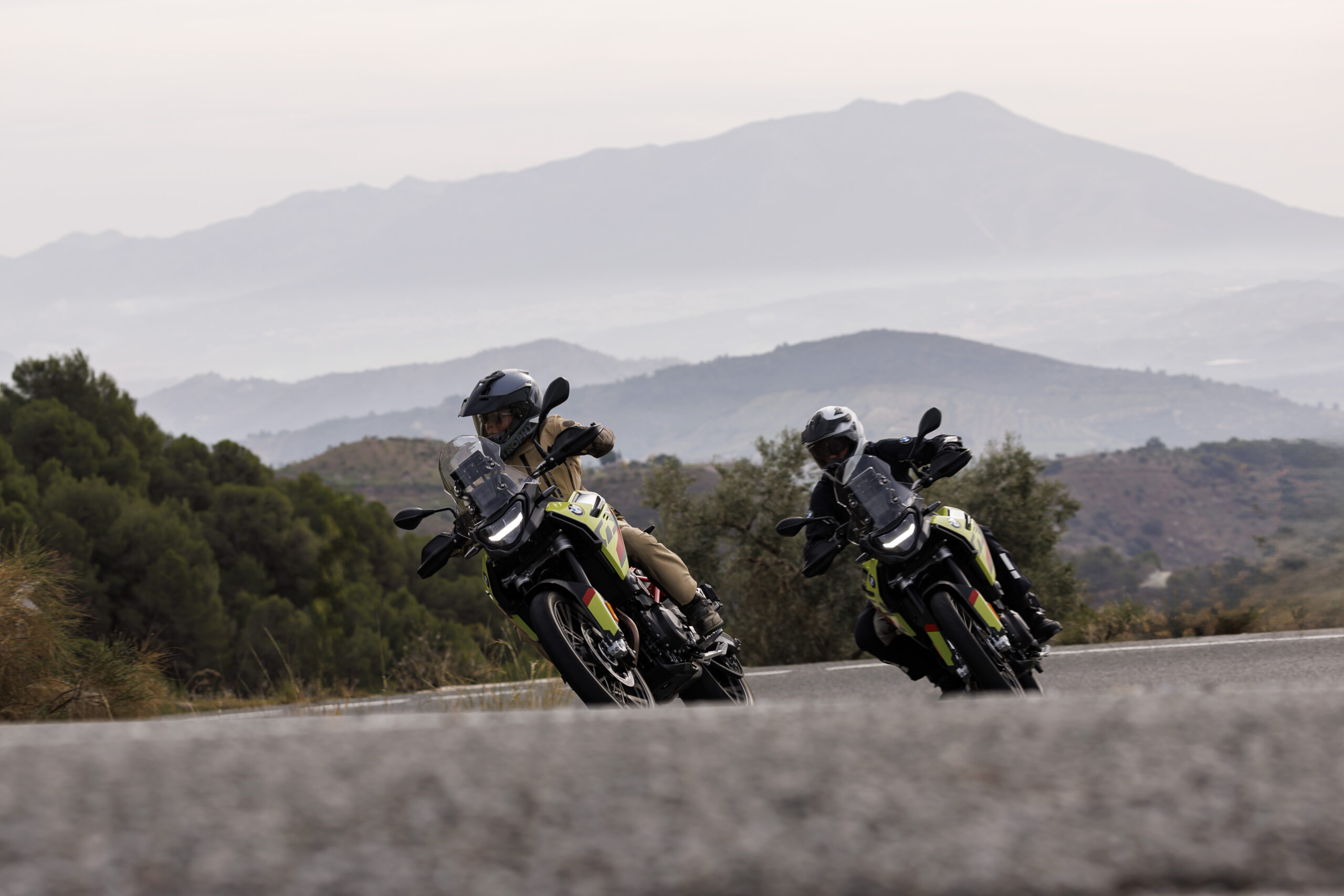 Vive la aventura y la libertad sobre dos ruedas: rutas épicas y experiencias únicas para todos los Riders