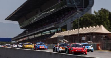 Pilotos de la Copa Monomarca Porsche de todo el mundo compiten entre sí en España