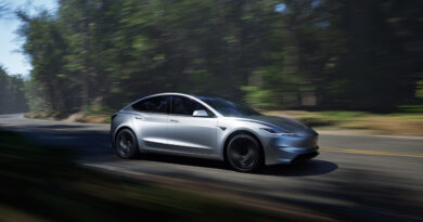 Tesla Chile organizará el mayor espectáculo de luces de América Latina con 150 vehículos para batir récord regional